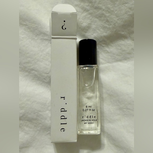 Riddle Original Body Oil - Brand New in Box - Picture 2 of 3
